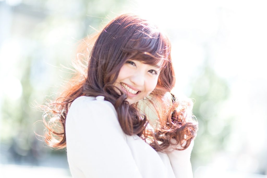 幸せそうな女性